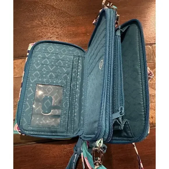 Vera Bradley Cross Body Wallet Purse Beautiful Design - Picture 6 of 8